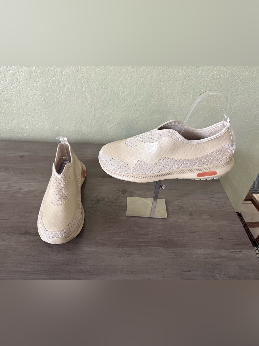 Men’s Beige Slip-On Walking Shoes Size 13 Lightweight Comfort Sneakers NWOT